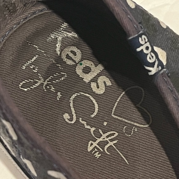 Taylor Swift Keds Women’s Shoes Size 8 Champion Hearts 1989 Trendy Era Swiftie - Picture 10 of 11